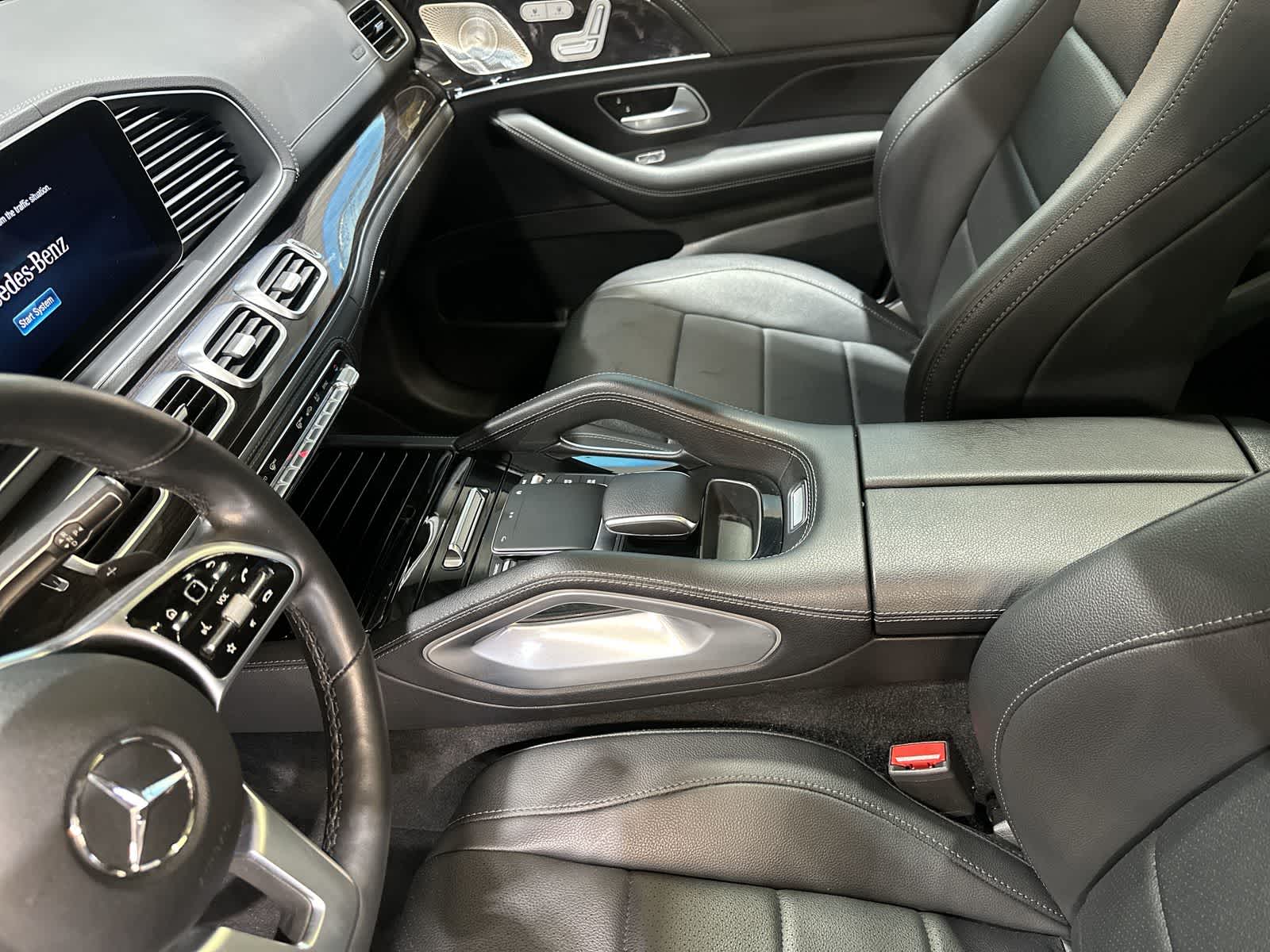 Thumbnail: 2022 Mercedes-Benz GLE - 28