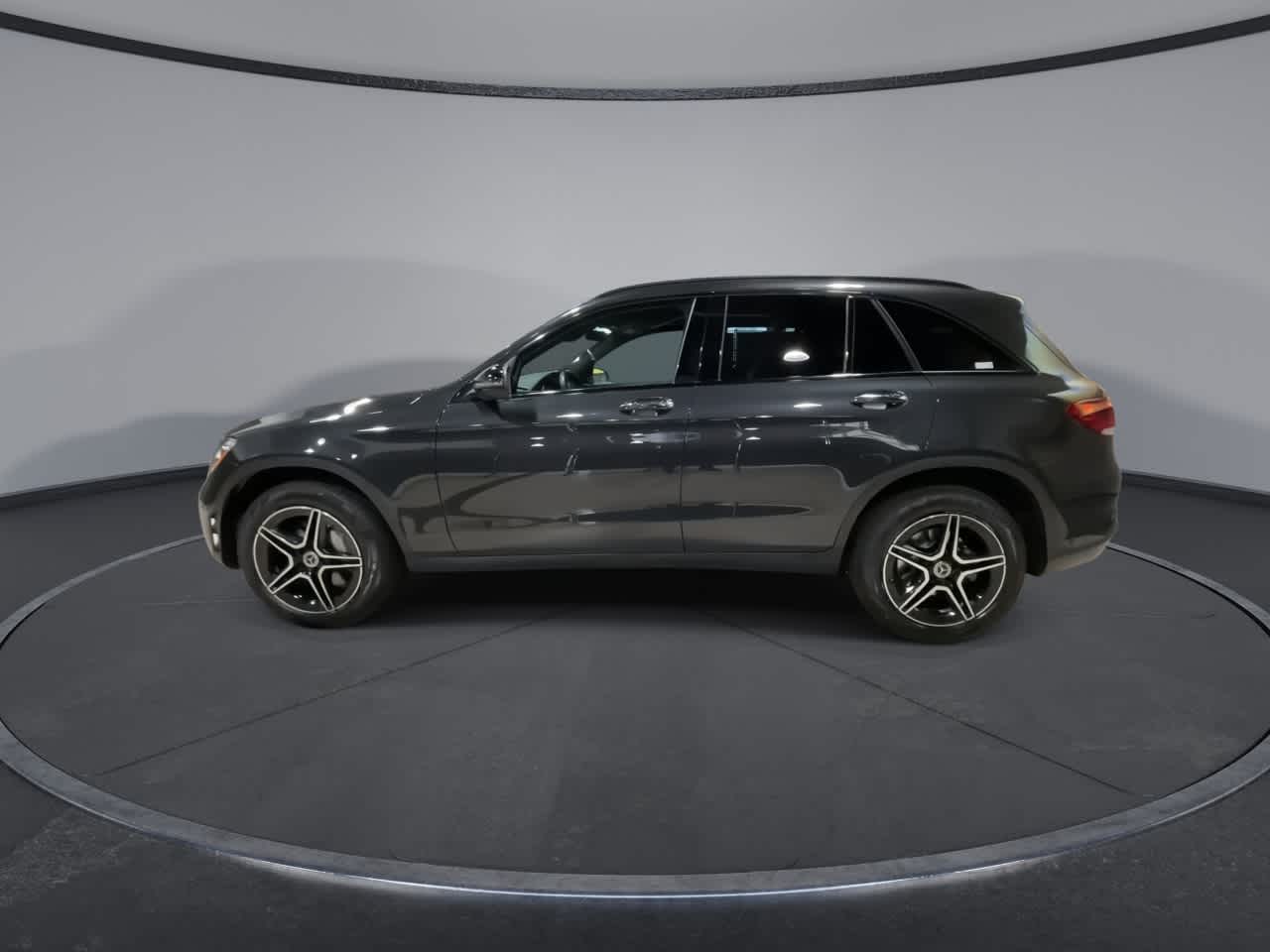 Thumbnail: 2022 Mercedes-Benz GLC - 7