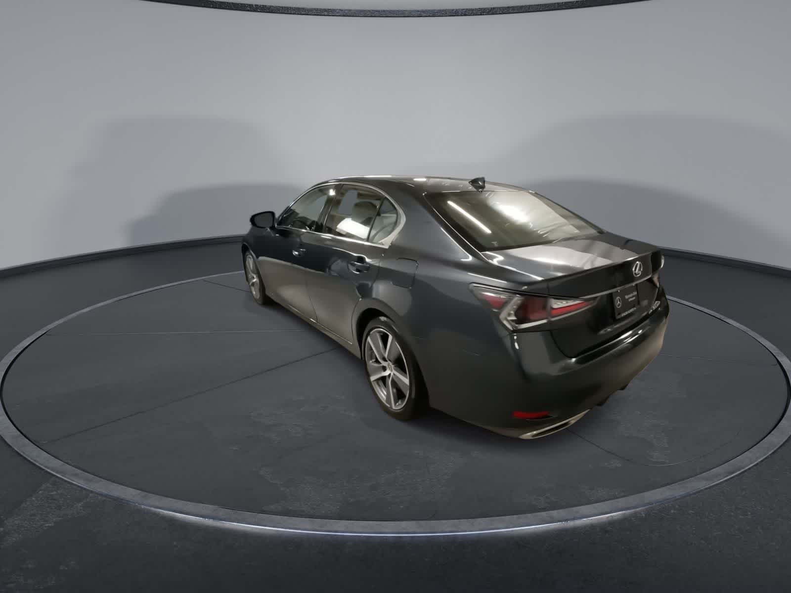 Thumbnail: 2018 Lexus GS - 9