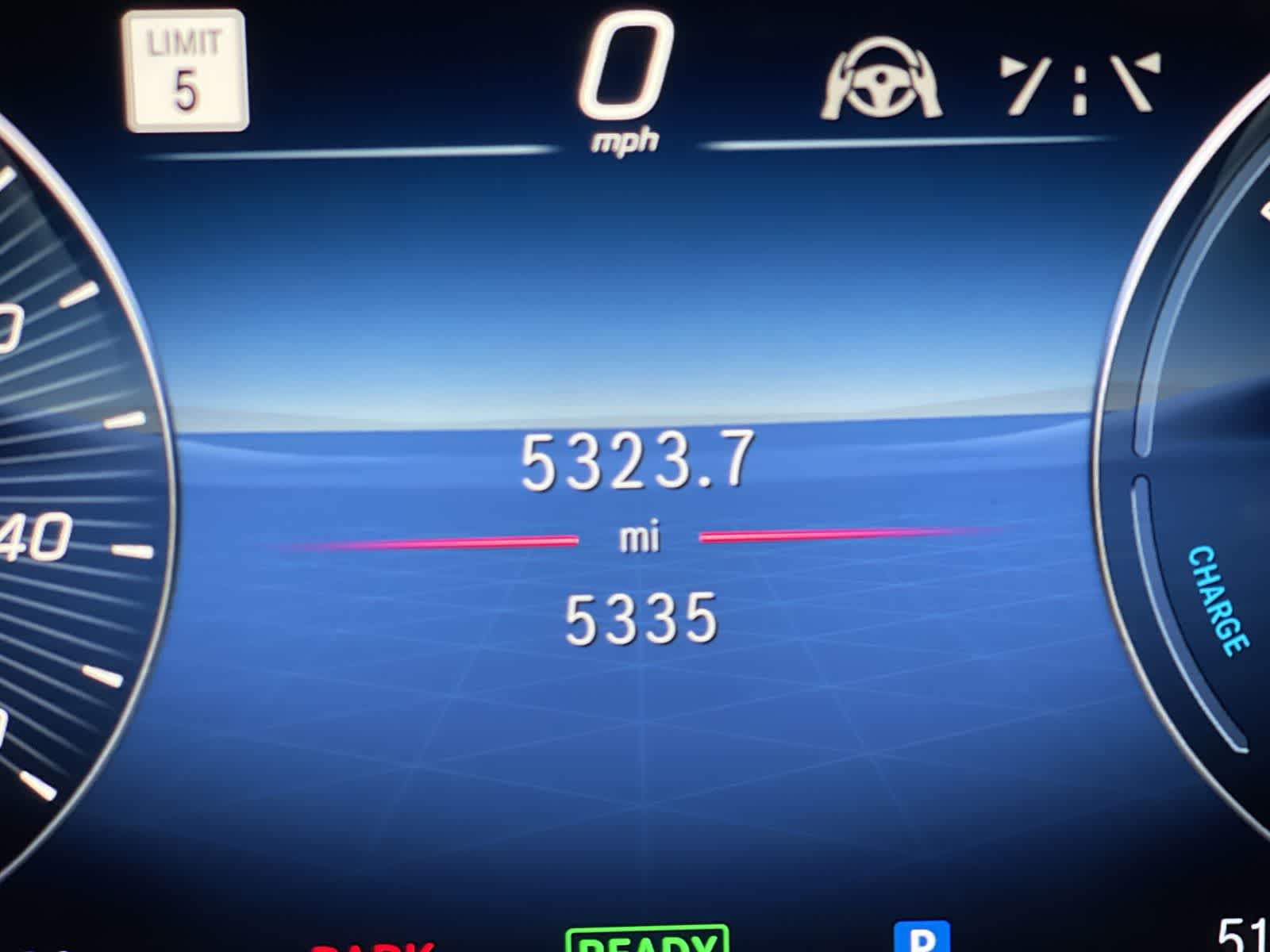 Thumbnail: 2025 Mercedes-Benz GLE - 30