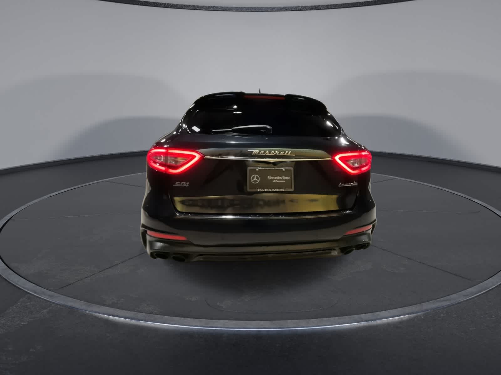 Thumbnail: 2020 Maserati Levante - 11