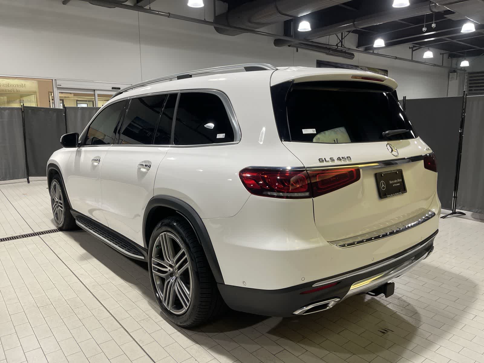 Thumbnail: 2023 Mercedes-Benz GLS - 16