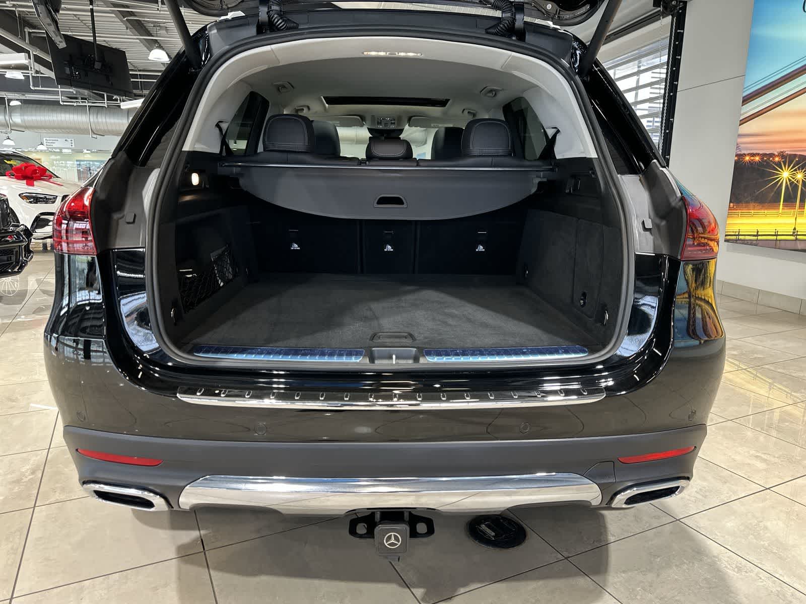 Thumbnail: 2026 Mercedes-Benz GLE - 31