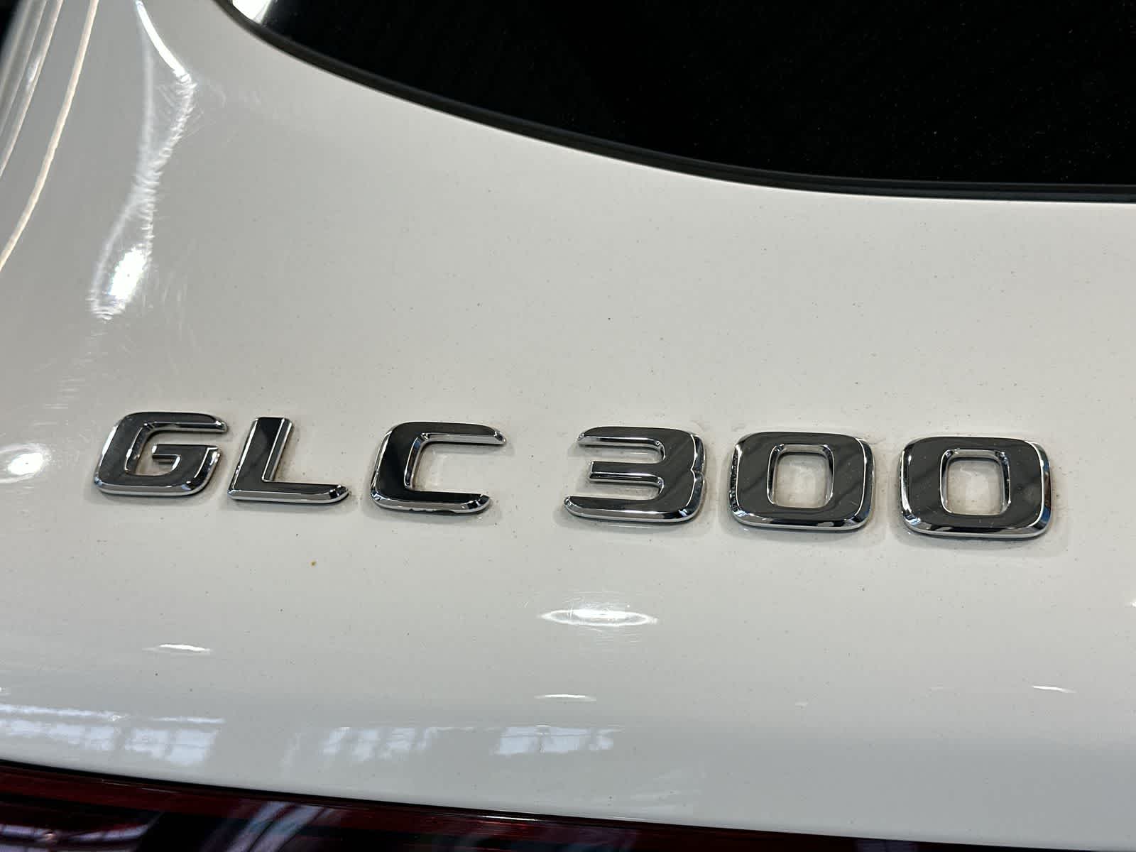 Thumbnail: 2022 Mercedes-Benz GLC - 19
