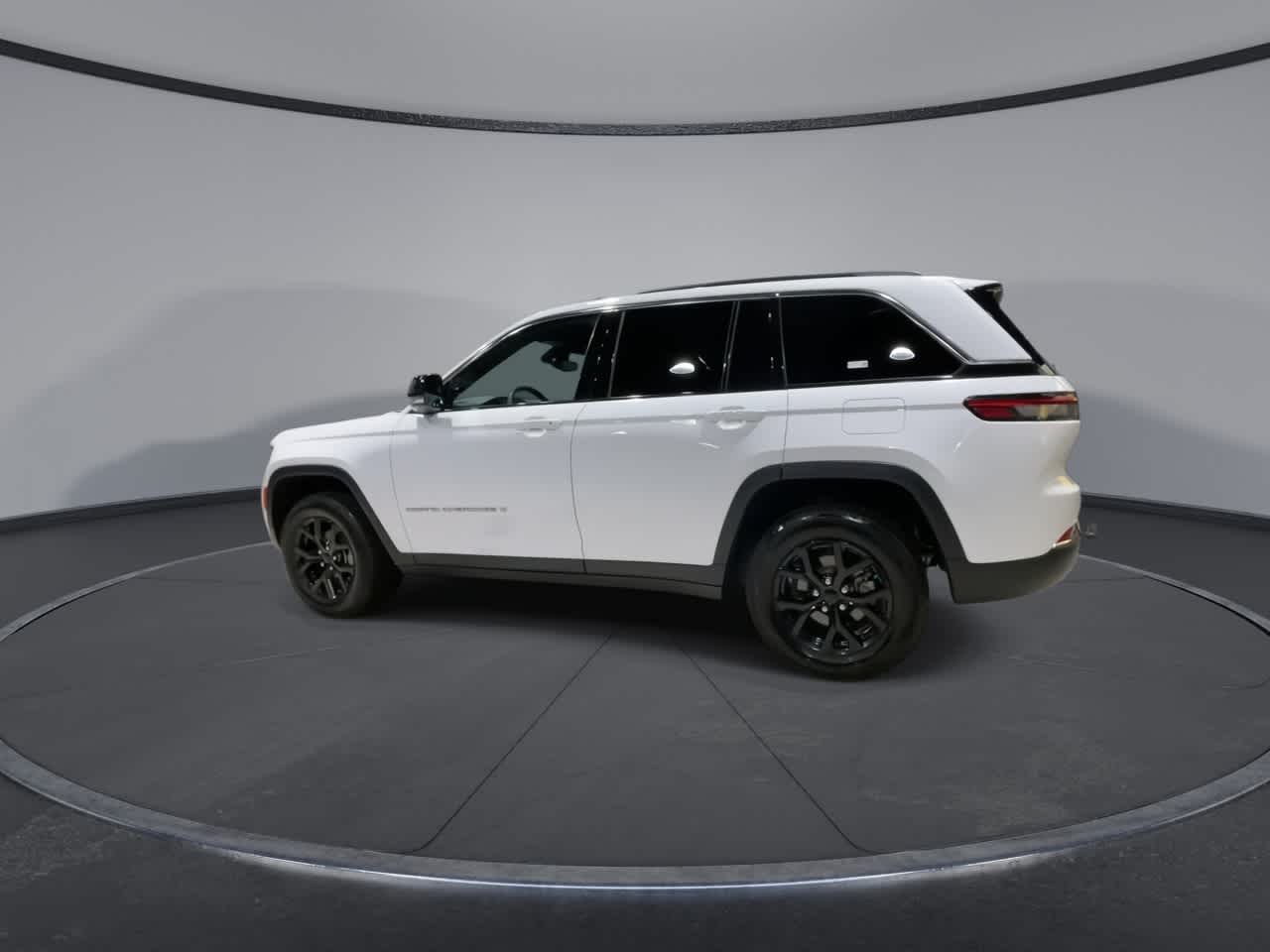 Thumbnail: 2024 Jeep Grand Cherokee - 8