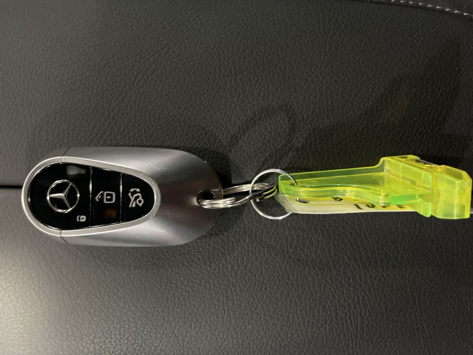 Thumbnail: 2023 Mercedes-Benz S-Class - 32