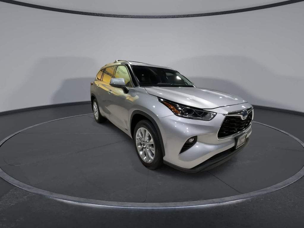 Used 2023 Toyota Highlander Hybrid Limited SUV