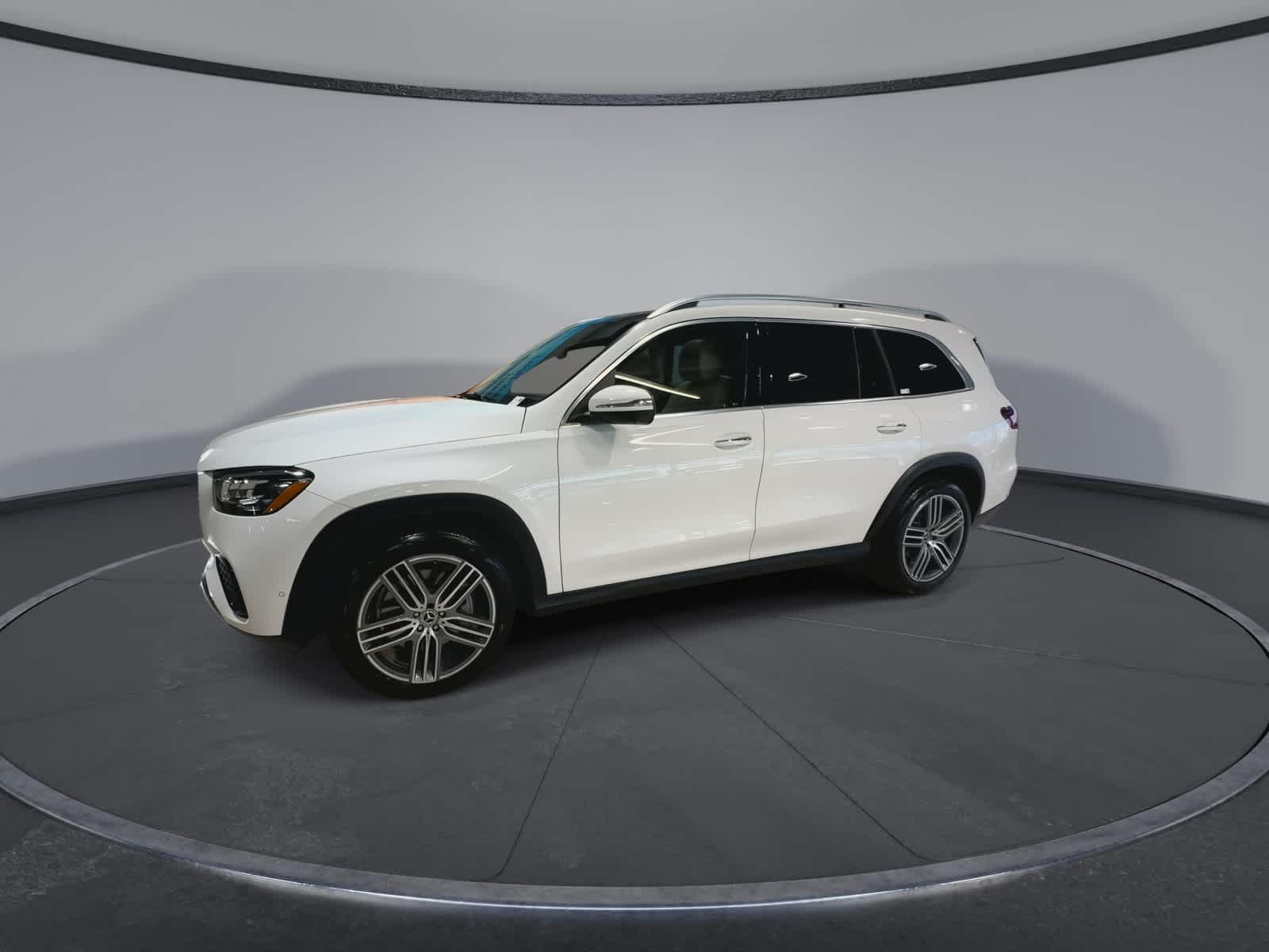 Thumbnail: 2025 Mercedes-Benz GLS - 5