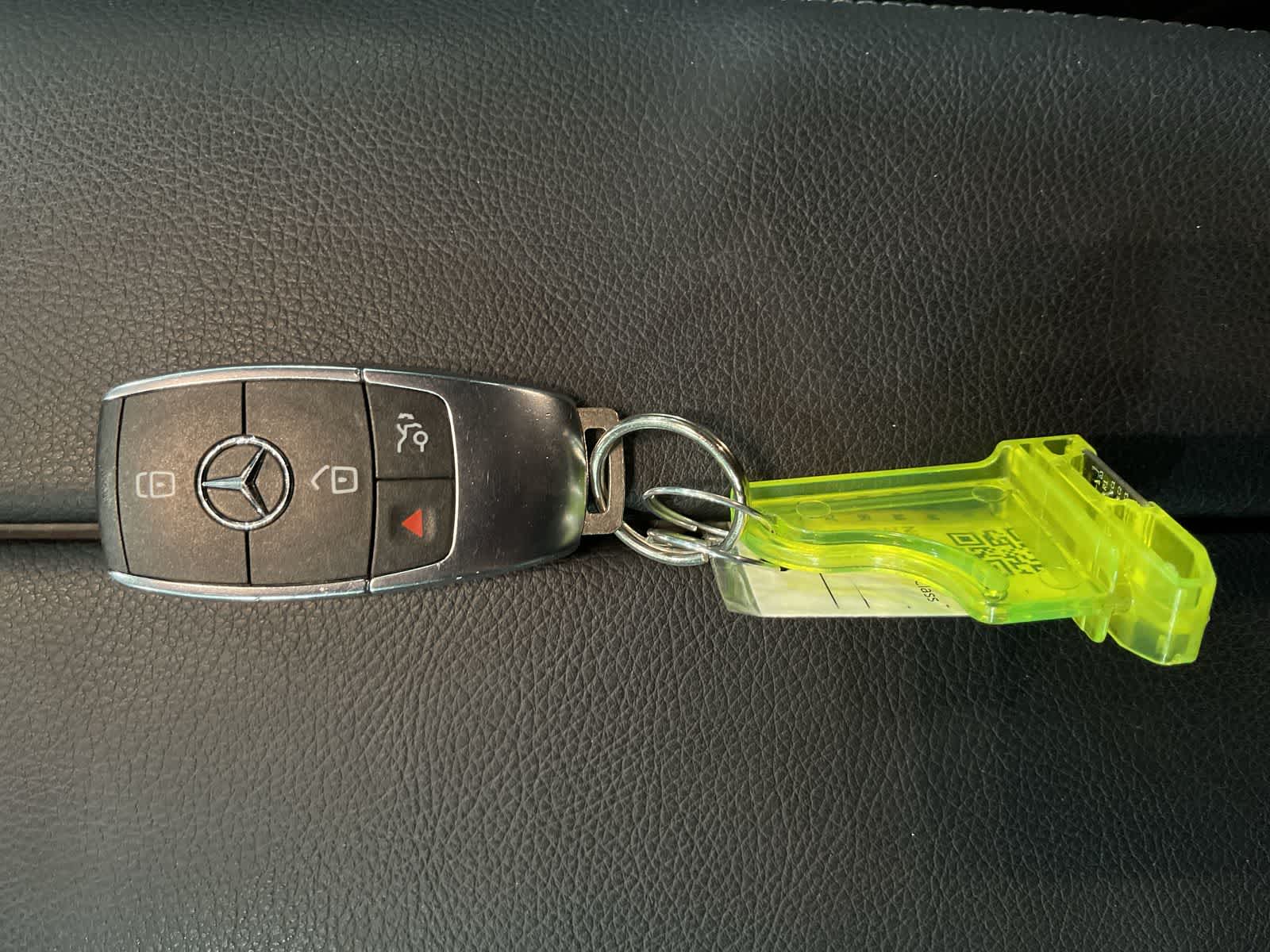 Thumbnail: 2022 Mercedes-Benz GLE - 32