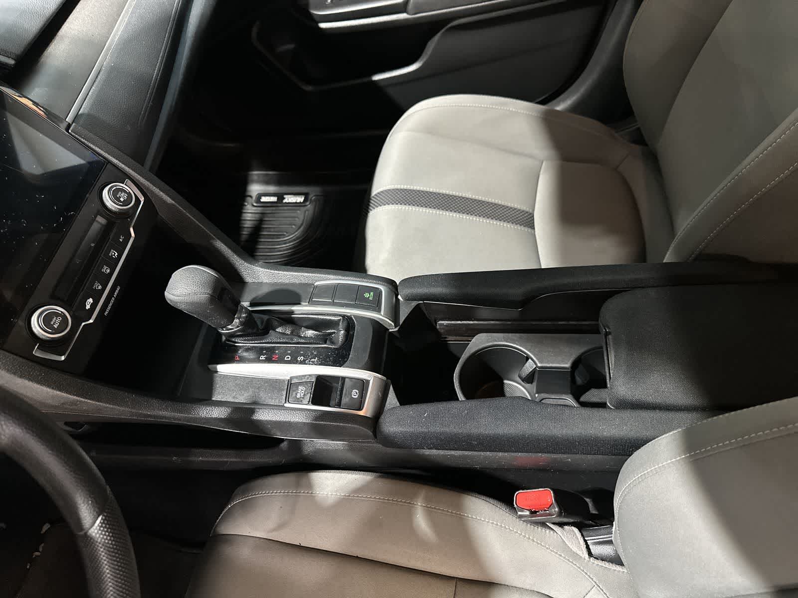 Thumbnail: 2019 Honda Civic - 28