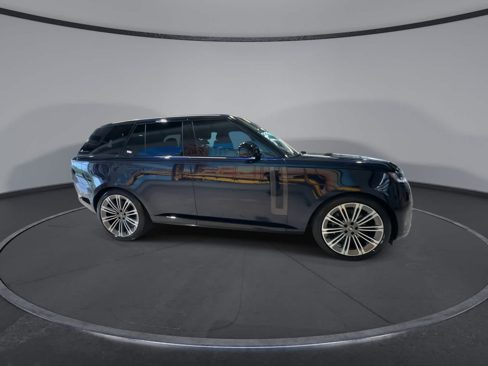 Thumbnail: 2024 Land Rover Range Rover - 12