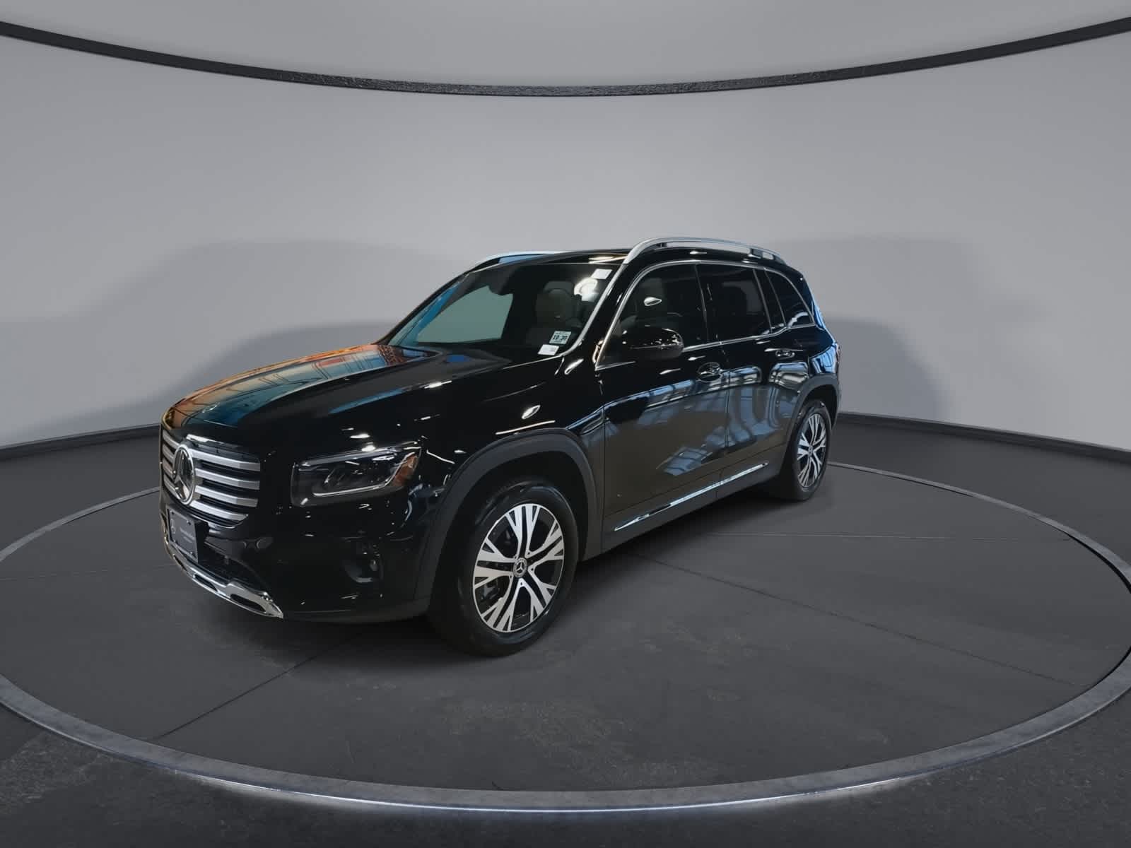 Thumbnail: 2026 Mercedes-Benz GLB - 7