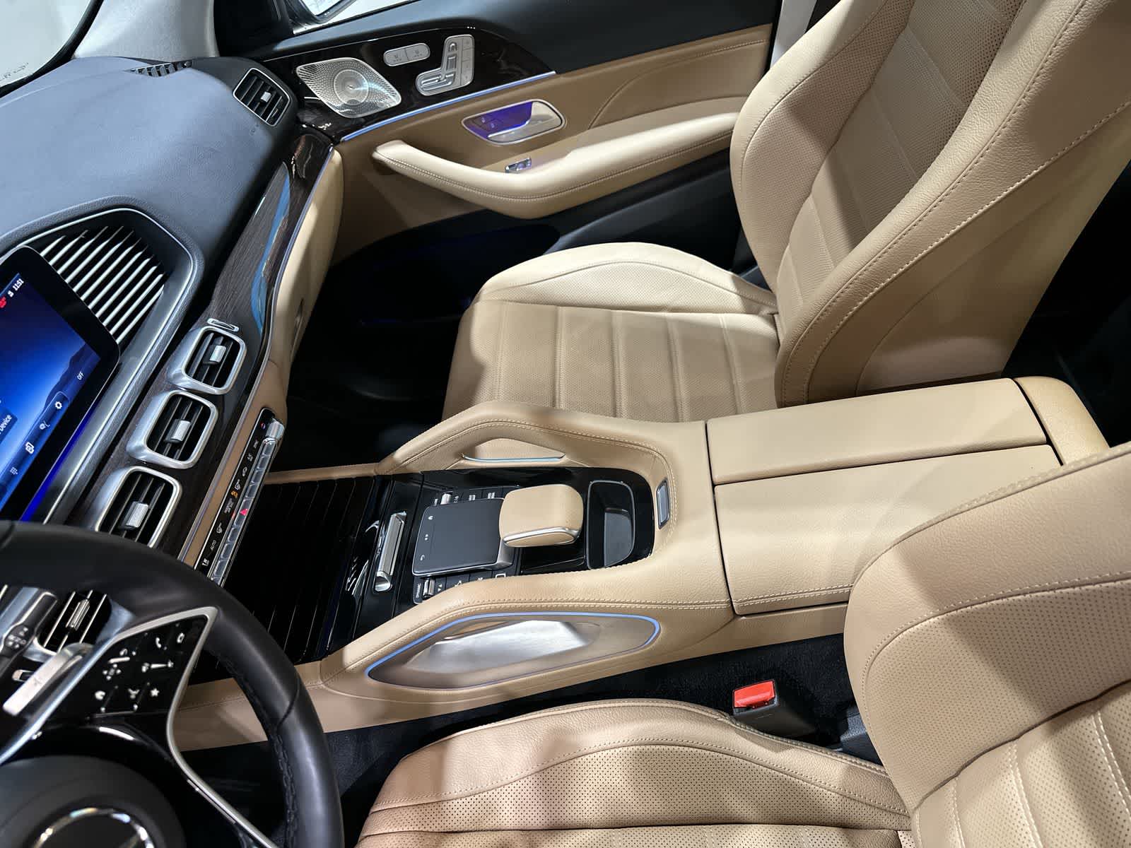 Thumbnail: 2026 Mercedes-Benz GLE - 28