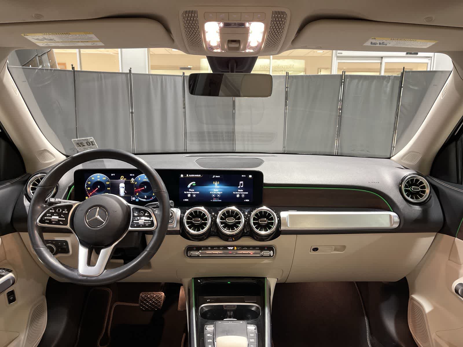 Thumbnail: 2023 Mercedes-Benz GLB - 22