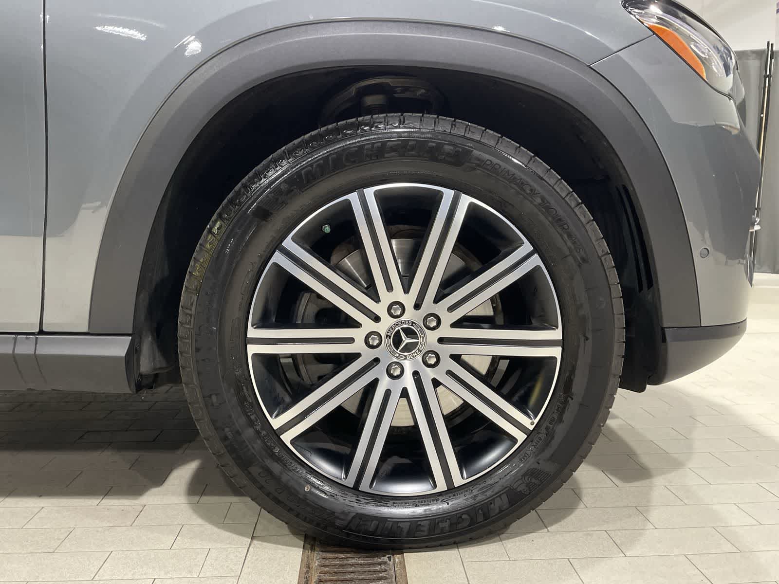 Thumbnail: 2025 Mercedes-Benz GLE - 20