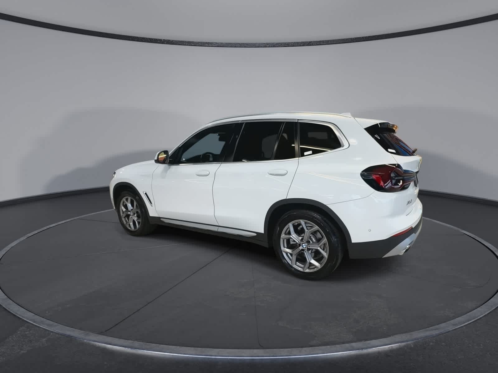 Thumbnail: 2024 BMW X3 - 8