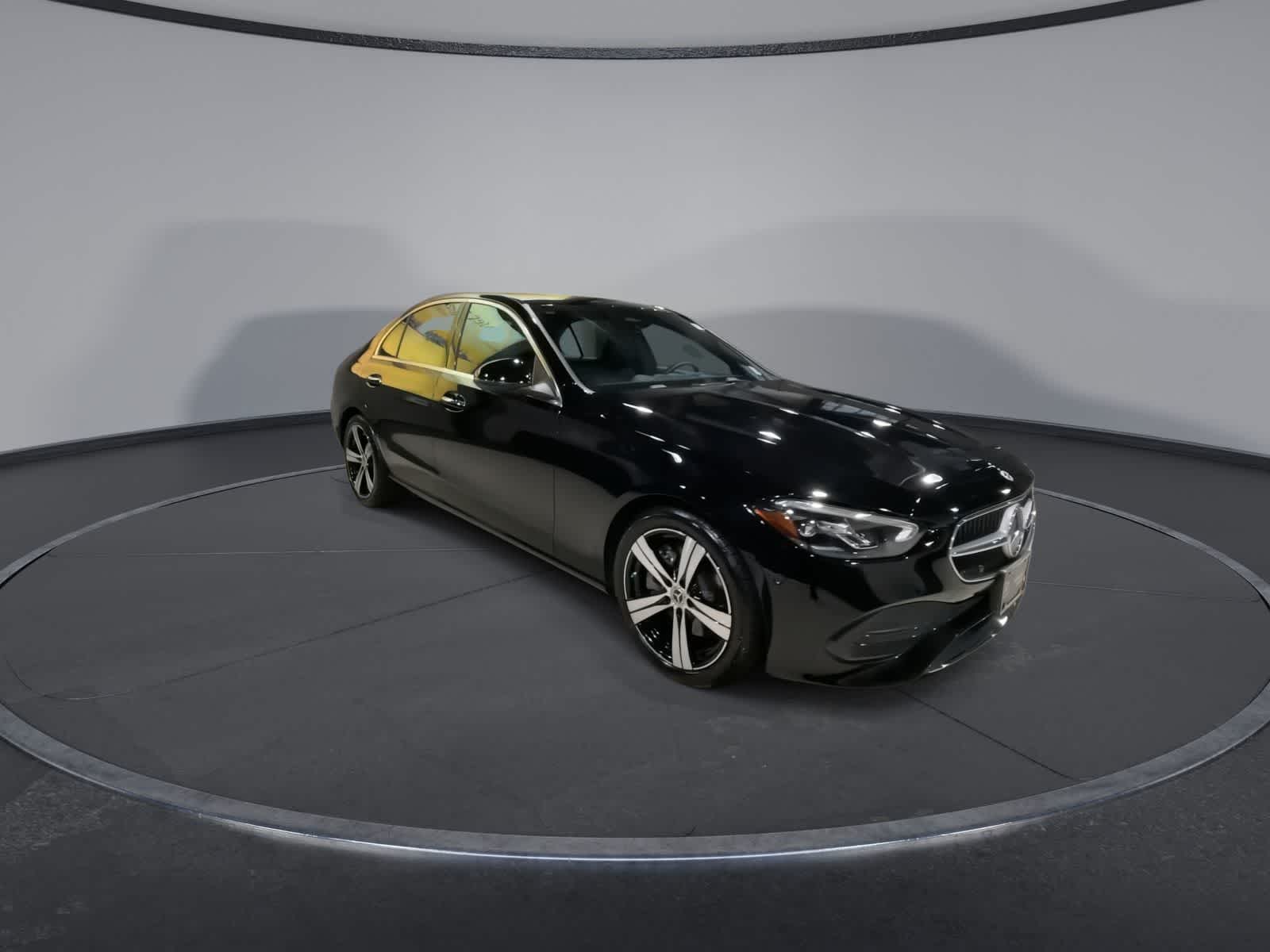 Thumbnail: 2025 Mercedes-Benz C-Class - 2