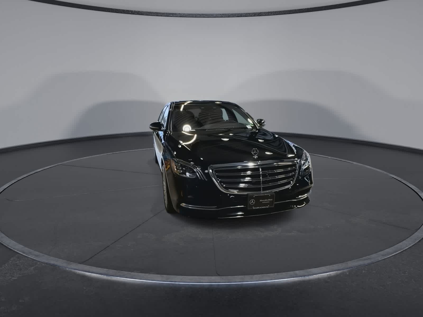 Thumbnail: 2018 Mercedes-Benz S-Class - 3