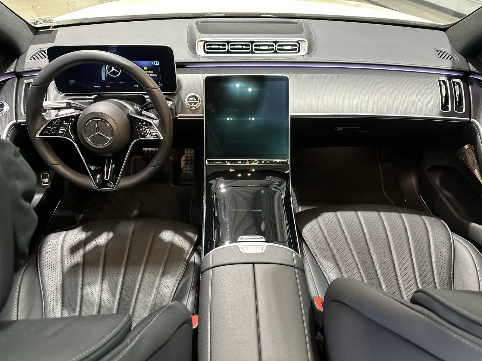 Thumbnail: 2023 Mercedes-Benz S-Class - 22