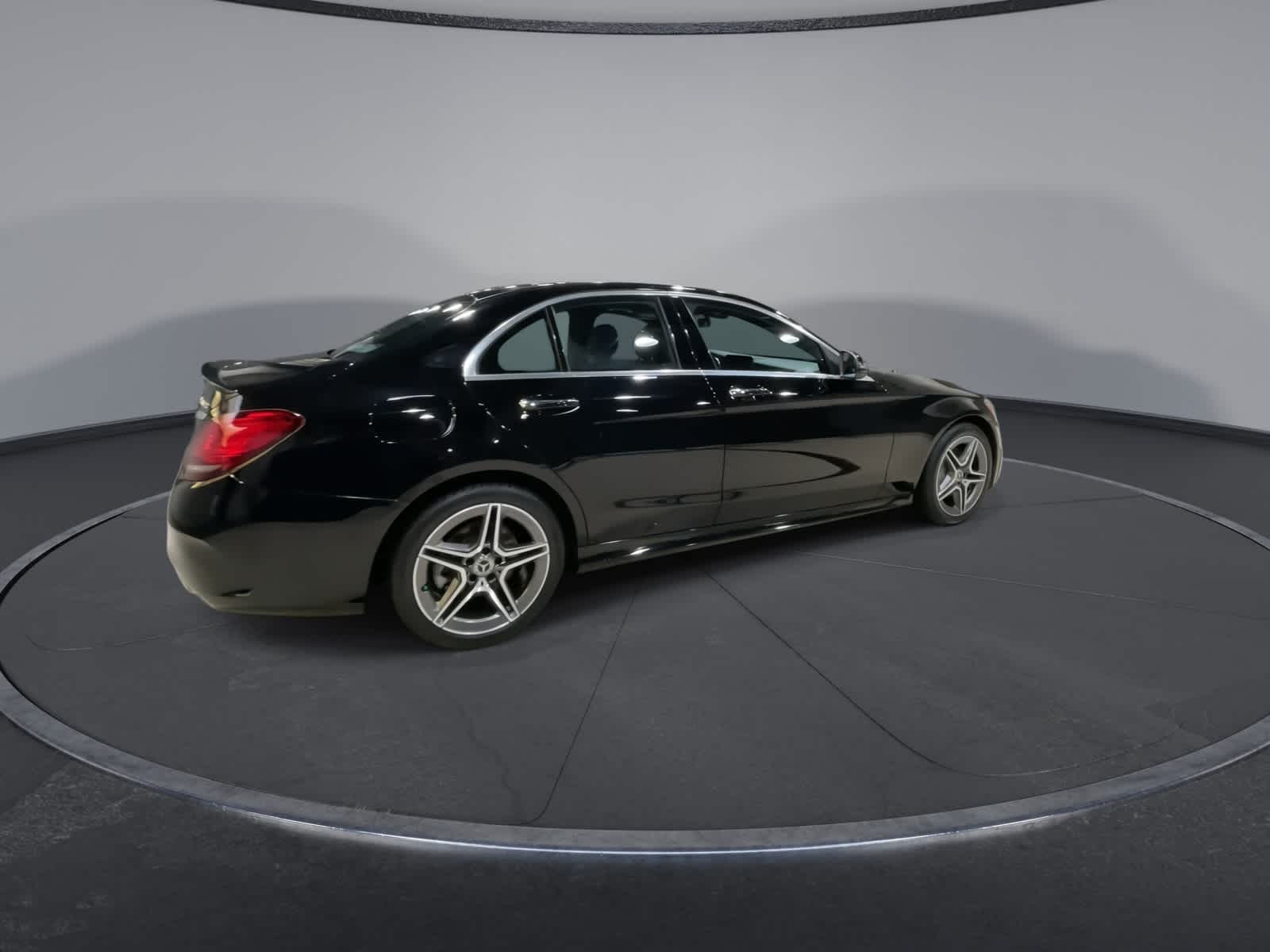 Thumbnail: 2020 Mercedes-Benz C-Class - 13