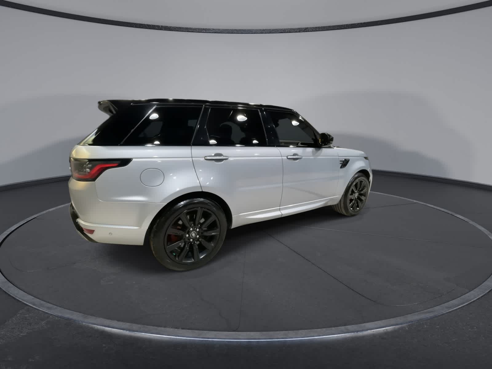 Thumbnail: 2022 Land Rover Range Rover Sport - 12
