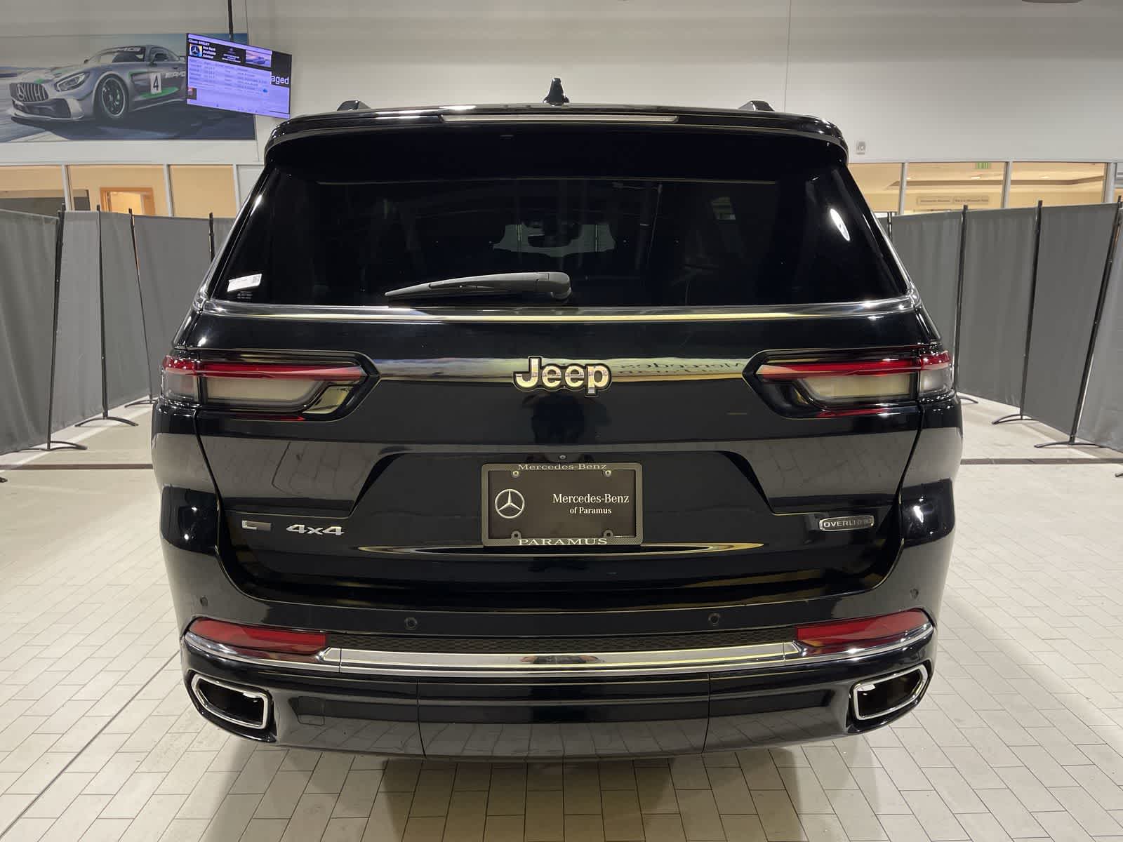 Thumbnail: 2021 Jeep Grand Cherokee L - 17