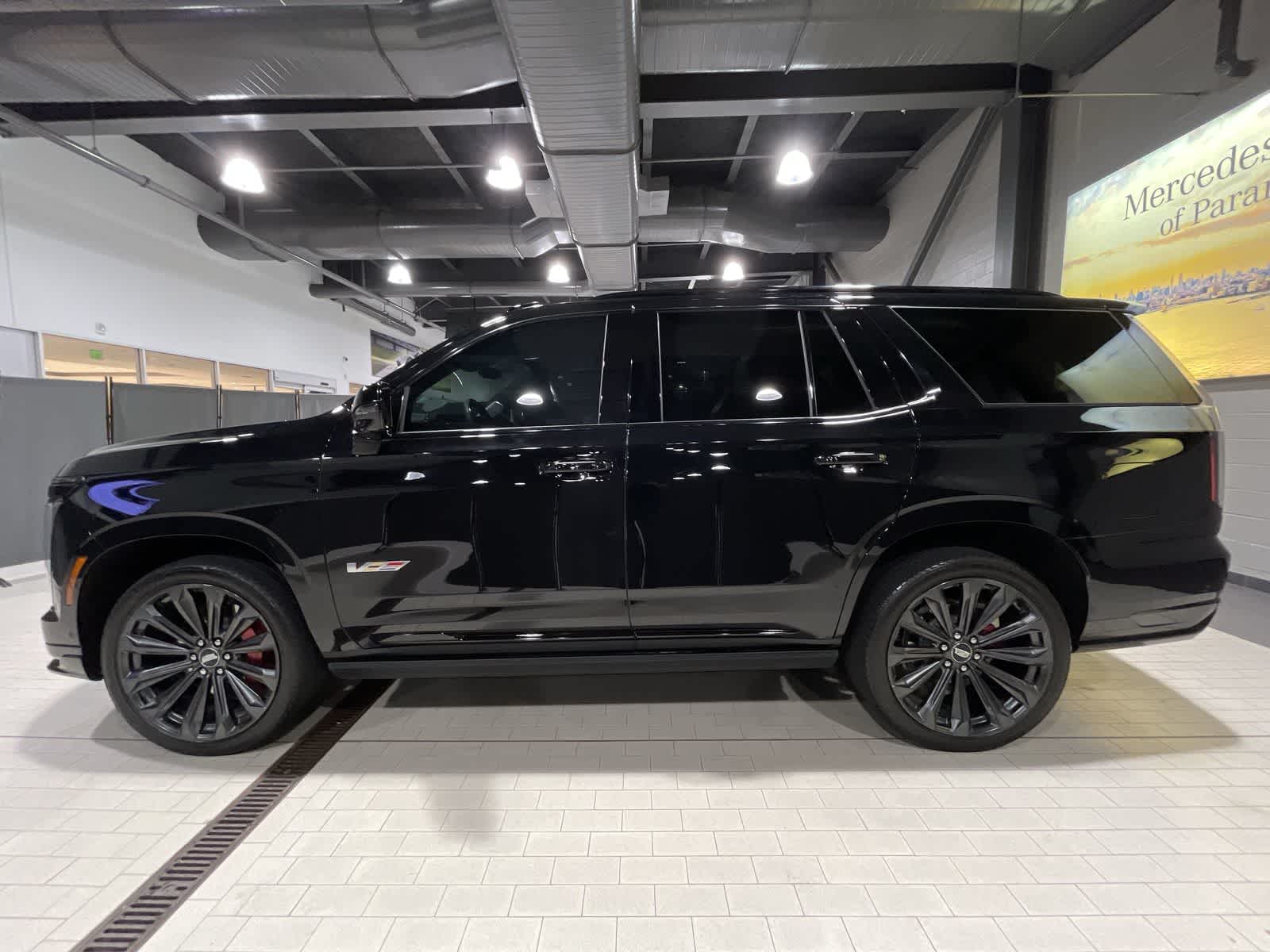 Thumbnail: 2025 Cadillac Escalade - 15