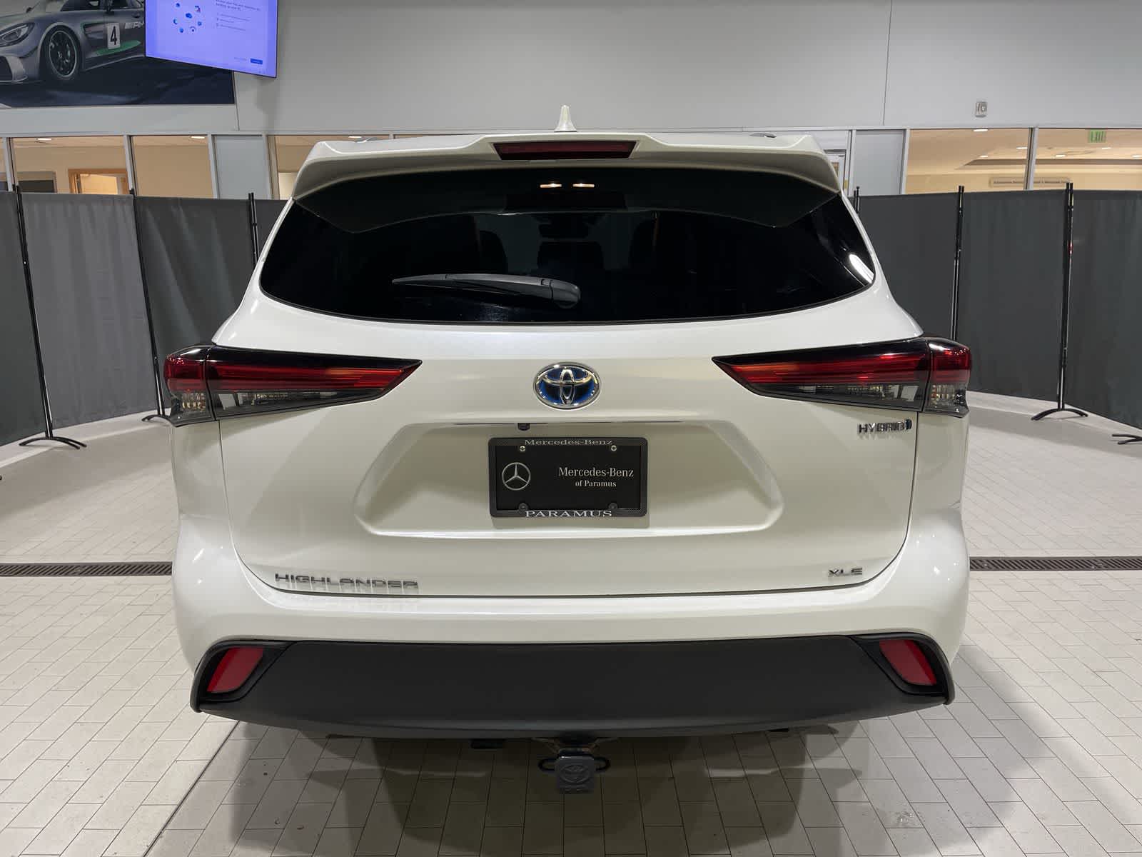 Thumbnail: 2020 Toyota Highlander - 17