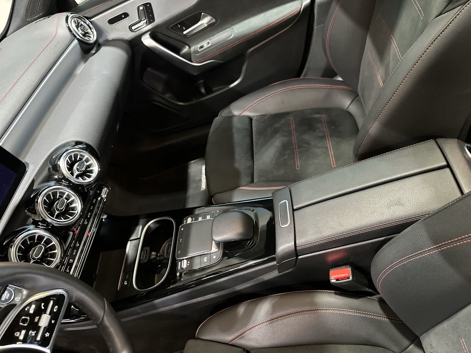 Thumbnail: 2023 Mercedes-Benz CLA - 28