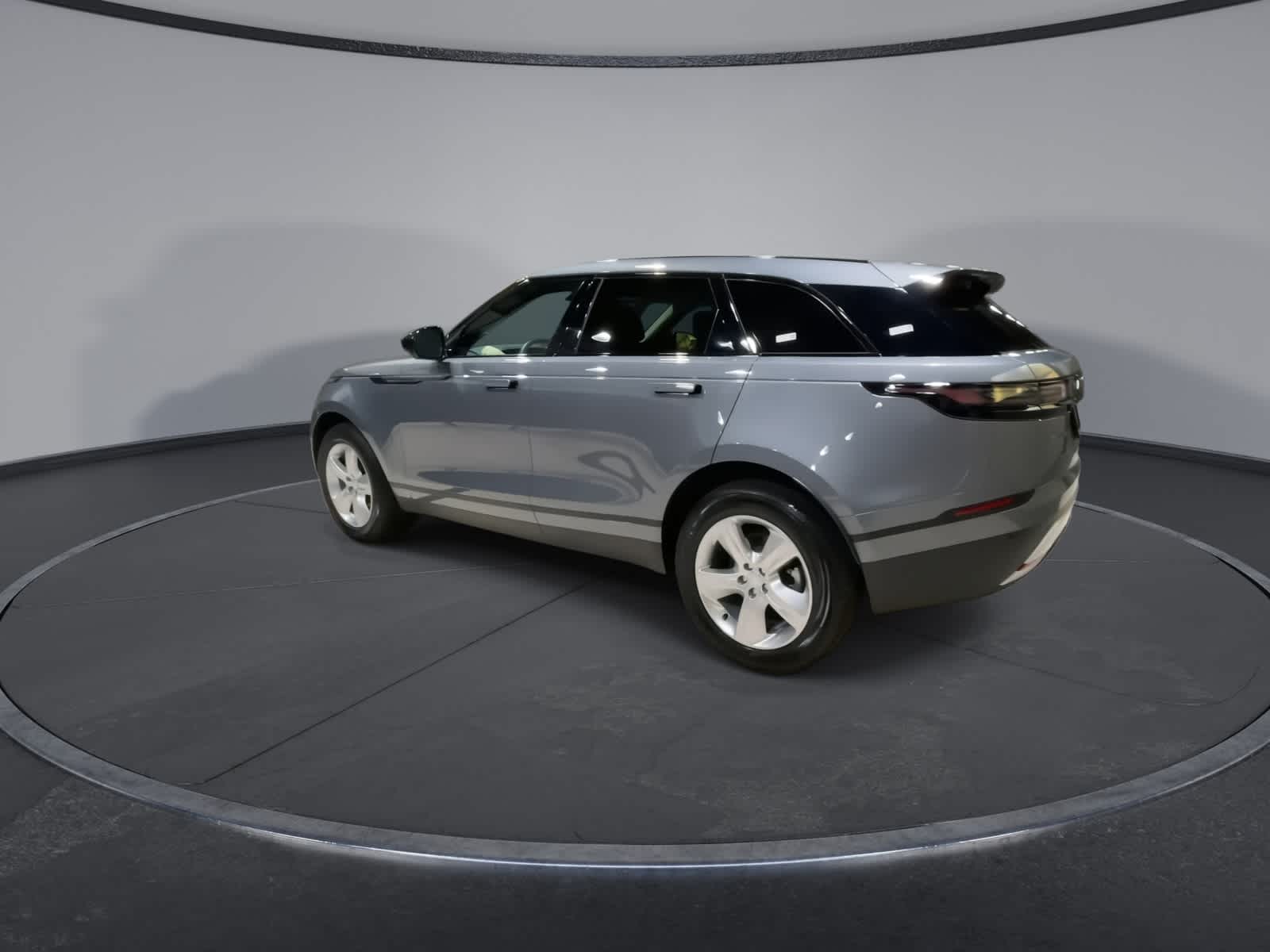 Thumbnail: 2025 Land Rover Range Rover Velar - 8