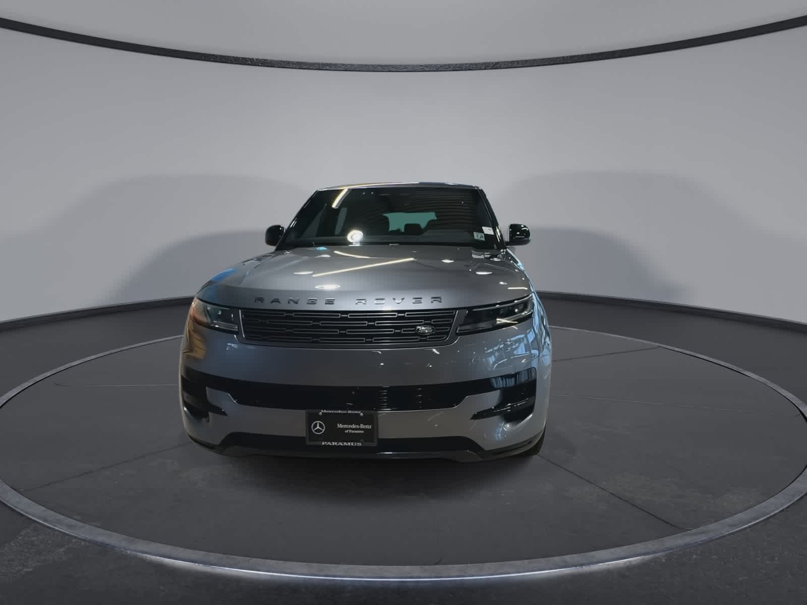 Thumbnail: 2024 Land Rover Range Rover Sport - 4