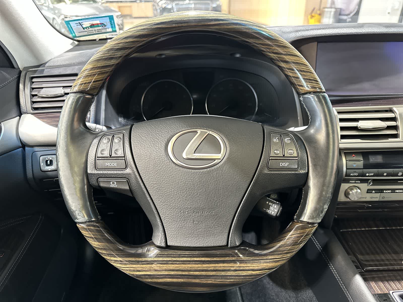 Thumbnail: 2016 Lexus LS - 27