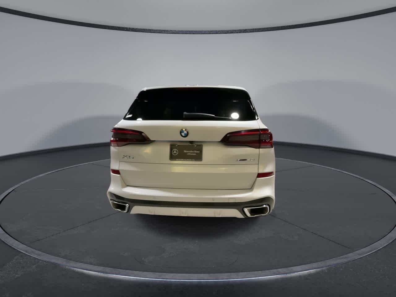 Thumbnail: 2023 BMW X5 - 9