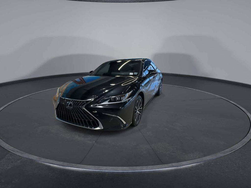 Used 2024 Lexus ES 350 Sedan