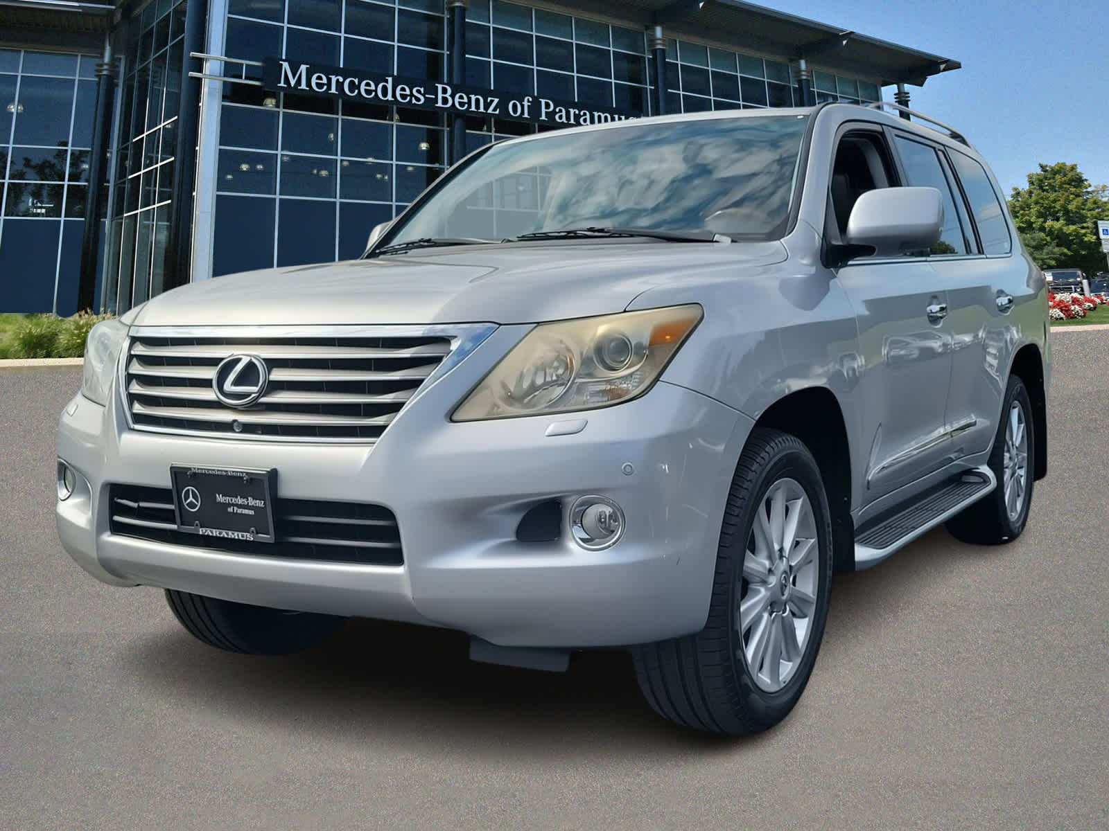 2008 Lexus LX 570 -
                Paramus, NJ