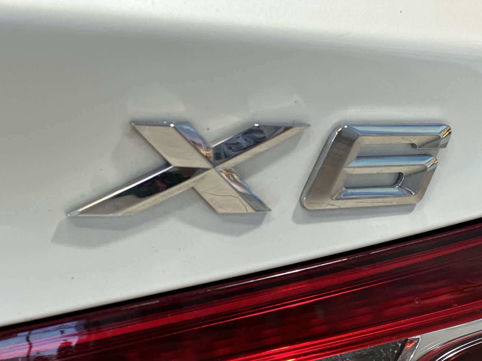 Thumbnail: 2019 BMW X6 - 19