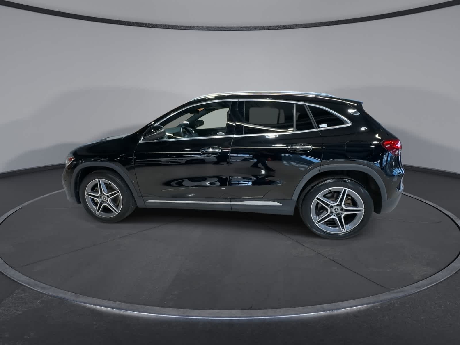 Thumbnail: 2023 Mercedes-Benz GLA - 7