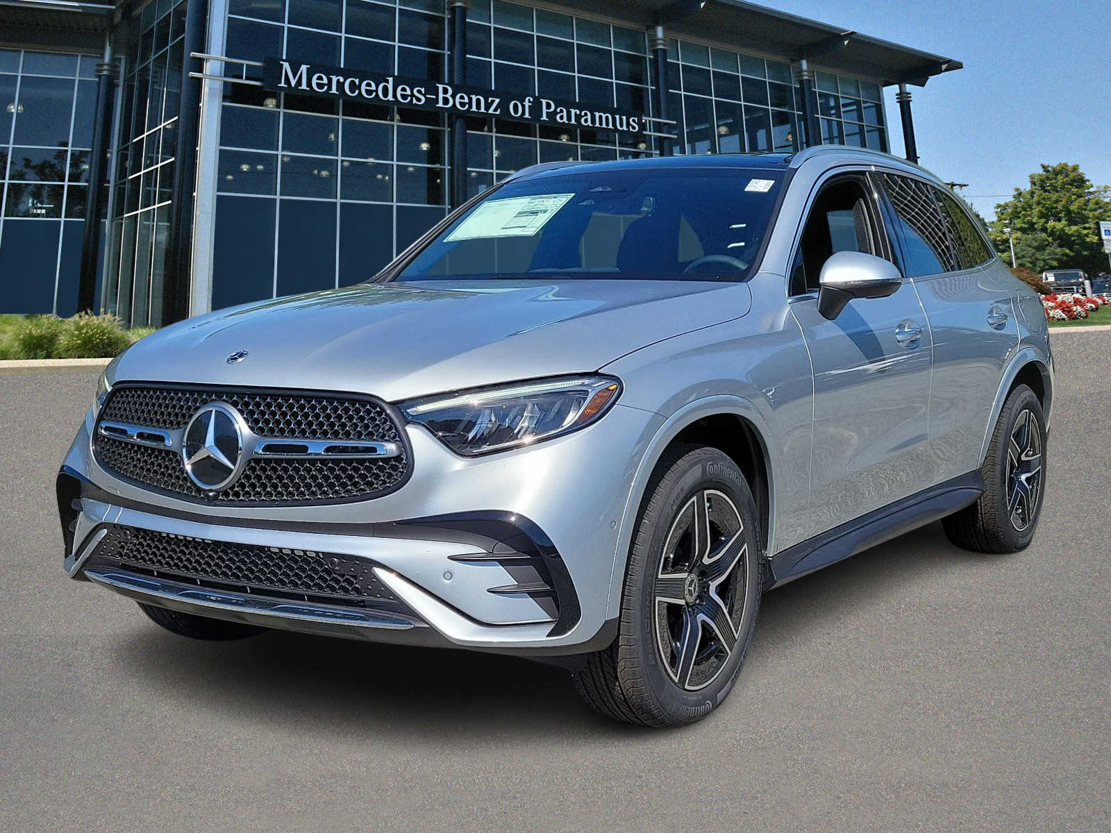 2025 Mercedes-Benz GLC 350 -
                Paramus, NJ