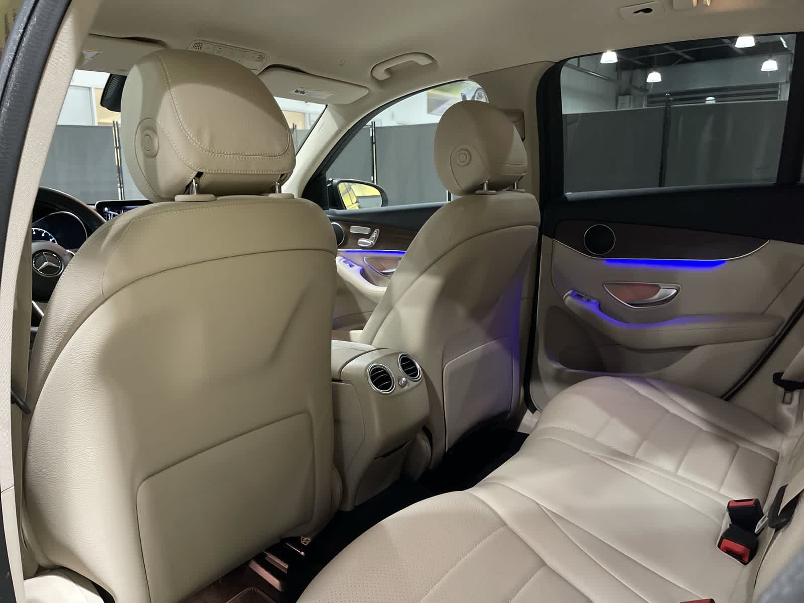 Thumbnail: 2022 Mercedes-Benz GLC - 24