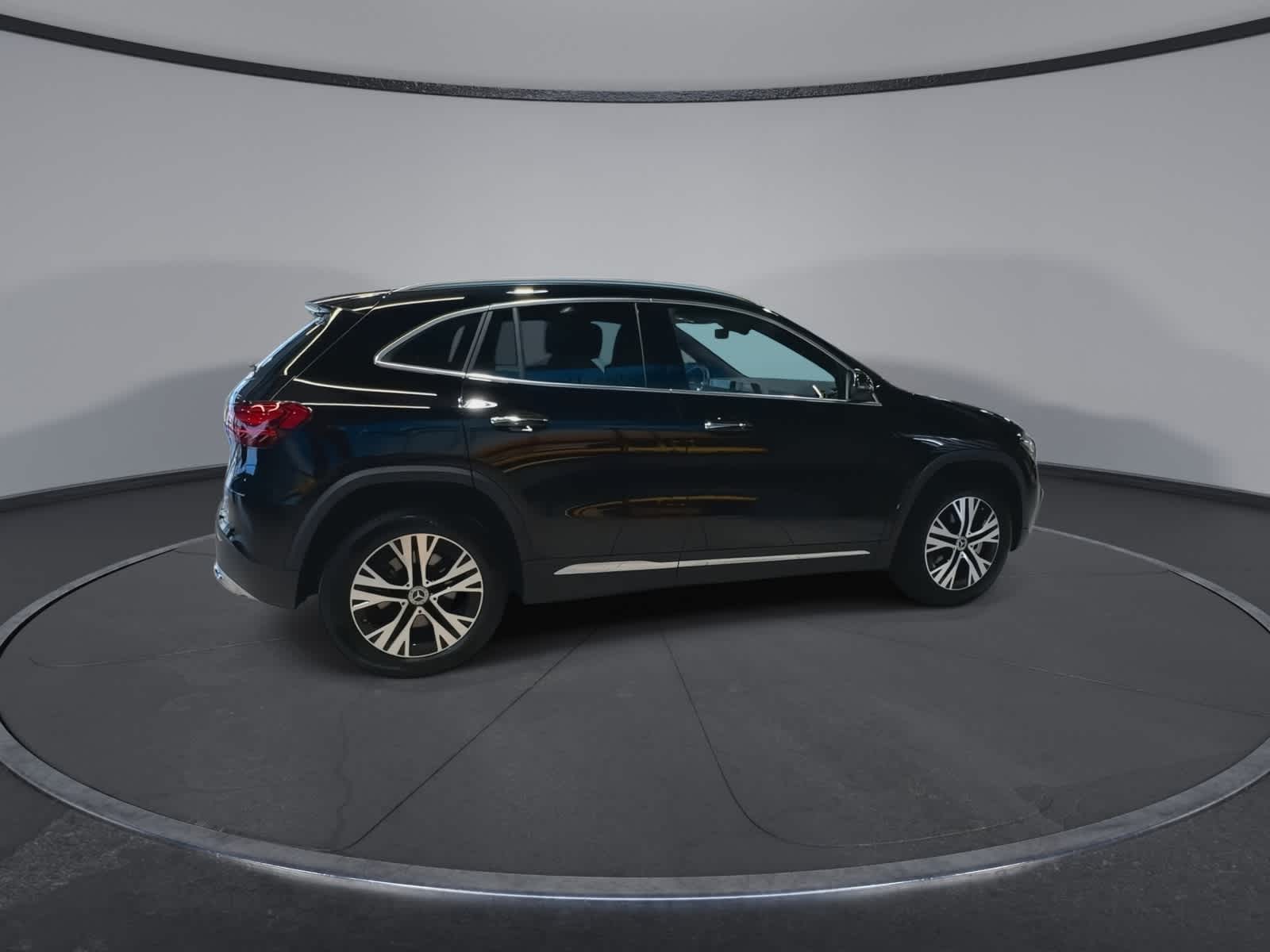 Thumbnail: 2026 Mercedes-Benz GLA - 12