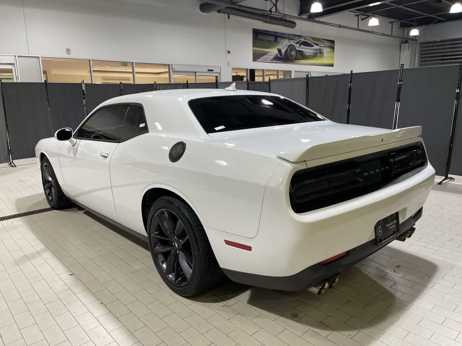 Thumbnail: 2019 Dodge Challenger - 16