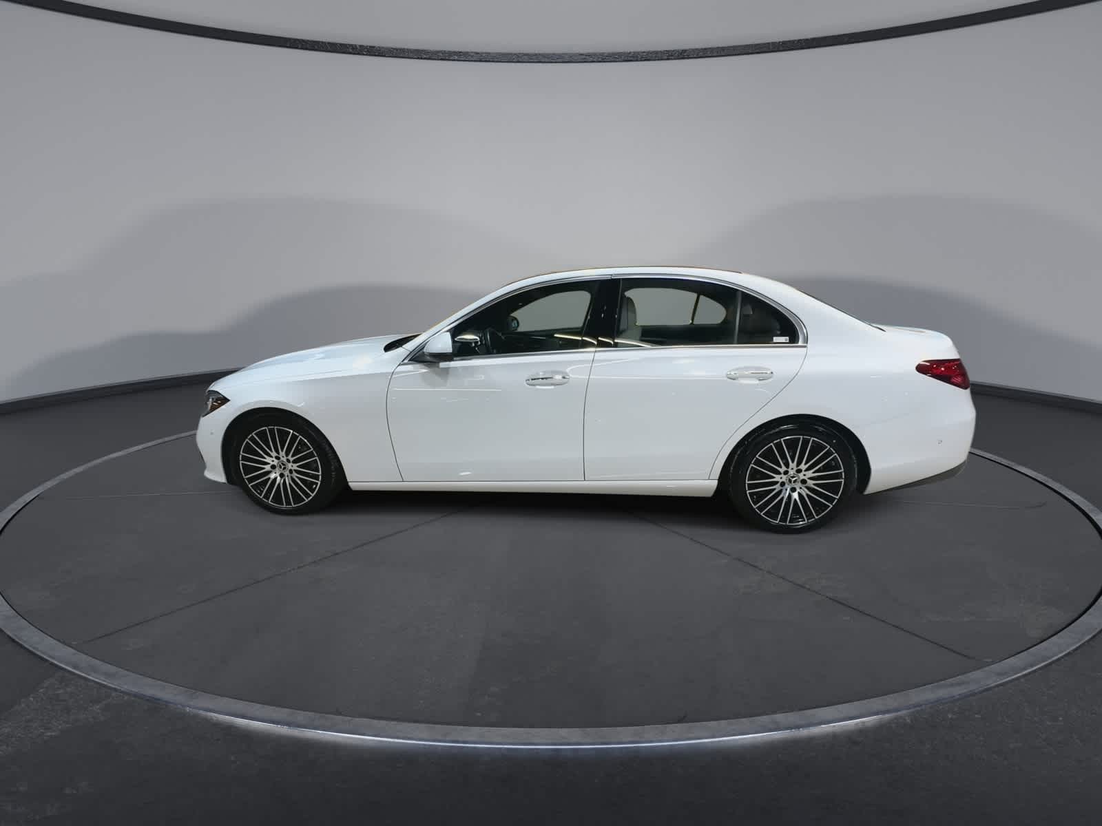 Thumbnail: 2023 Mercedes-Benz C-Class - 7