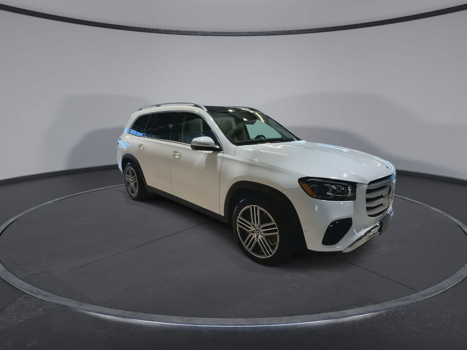 Thumbnail: 2024 Mercedes-Benz GLS - 2