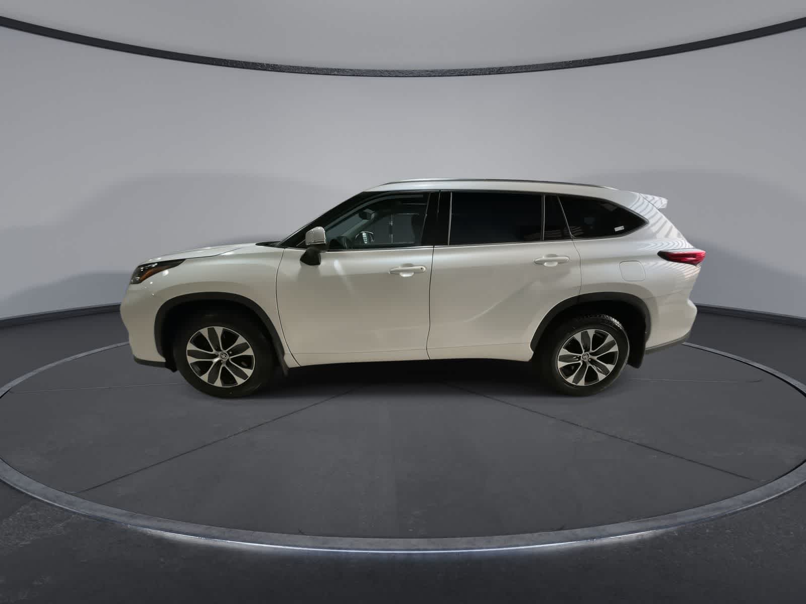 2020 Toyota Highlander XLE 7