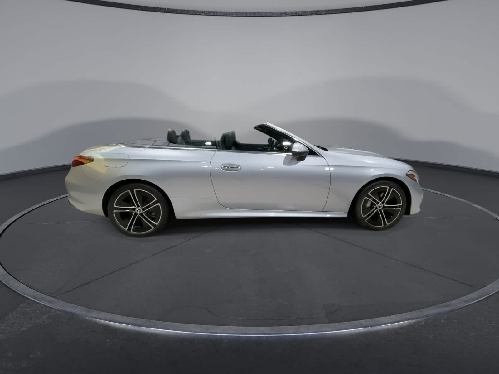 Thumbnail: 2024 Mercedes-Benz CLE - 13