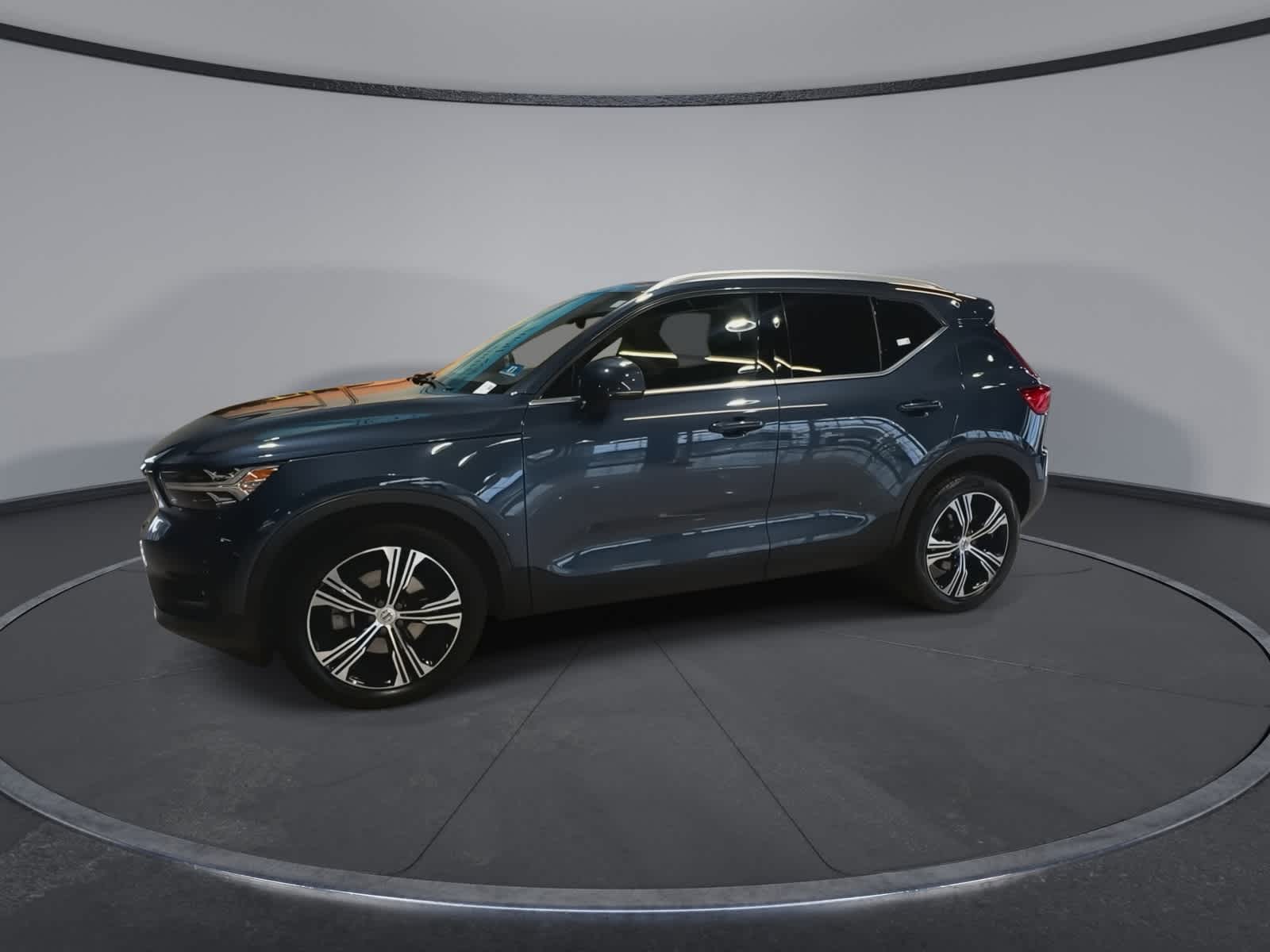 Thumbnail: 2020 Volvo XC40 - 6