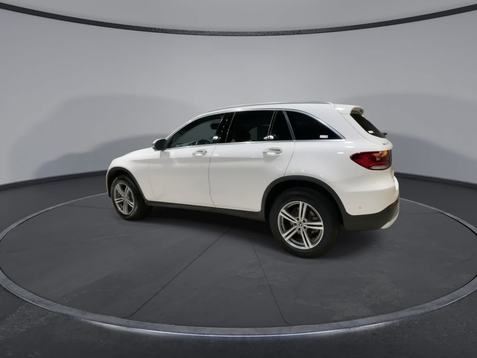 Thumbnail: 2022 Mercedes-Benz GLC - 8