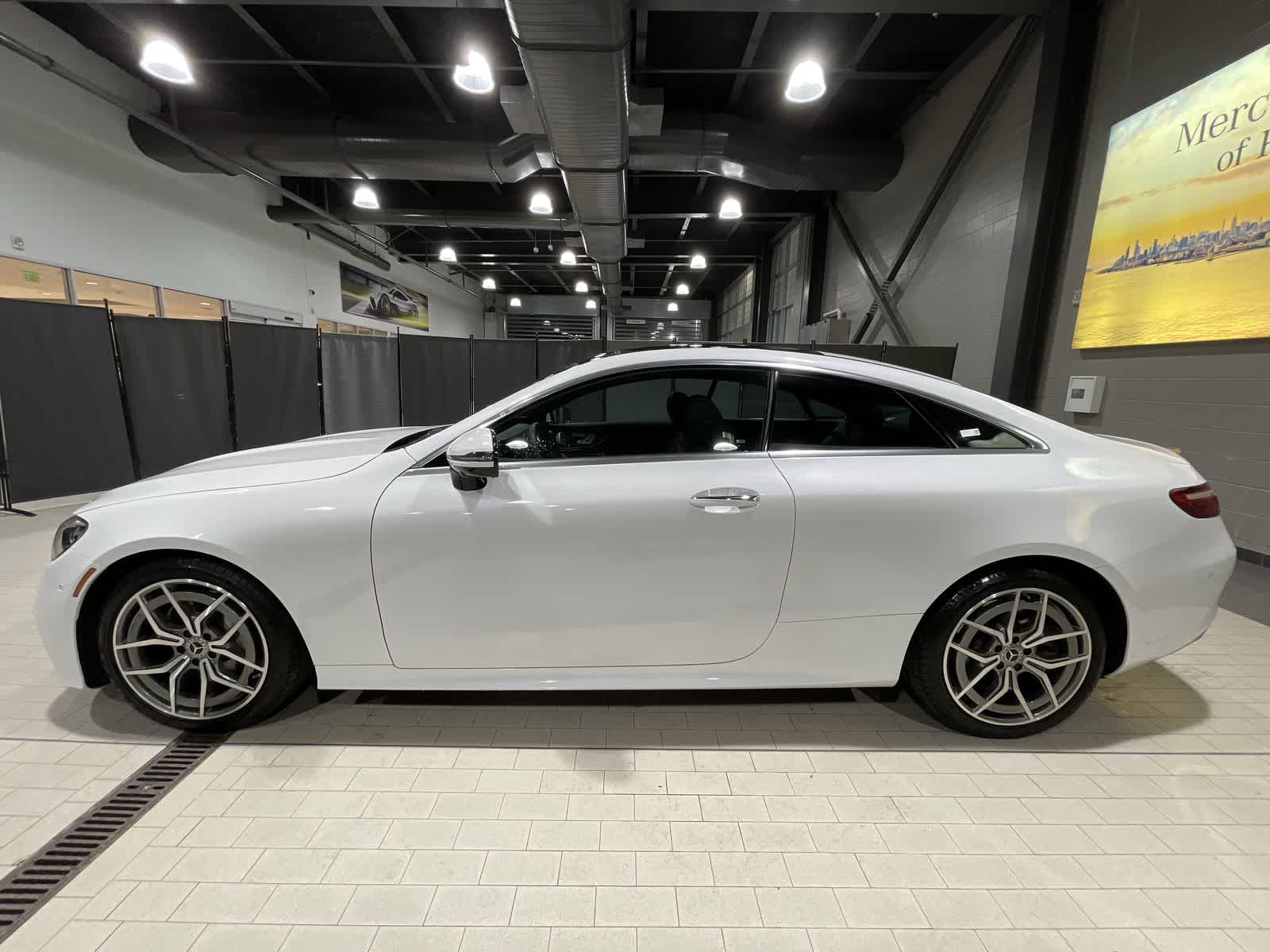 Thumbnail: 2023 Mercedes-Benz E-Class - 15