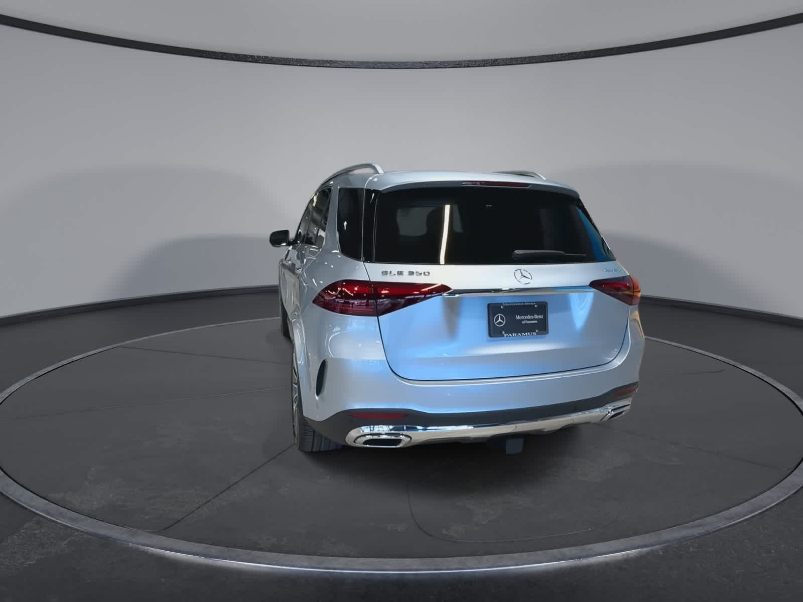 Thumbnail: 2025 Mercedes-Benz GLE - 9