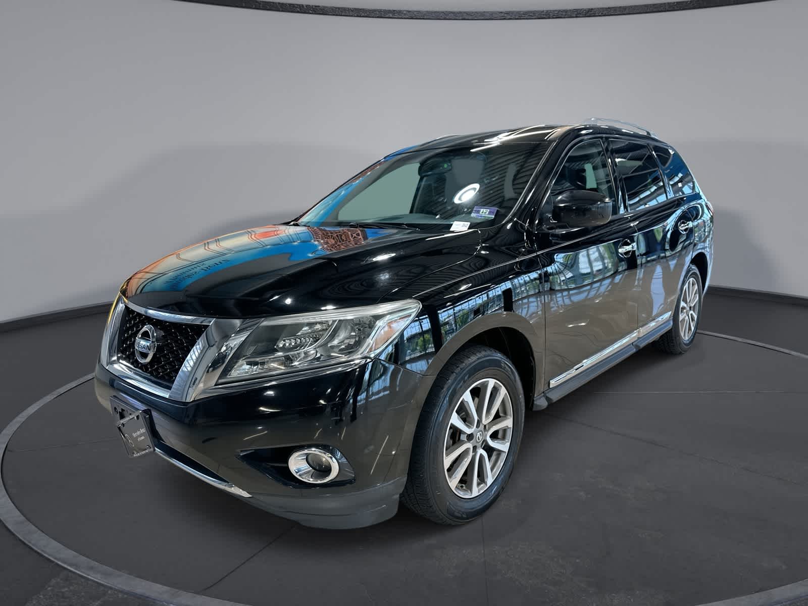2014 Nissan Pathfinder SL -
                  Paramus, NJ